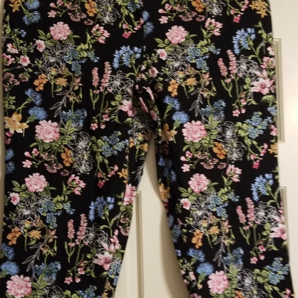 Strtch ankle Pants